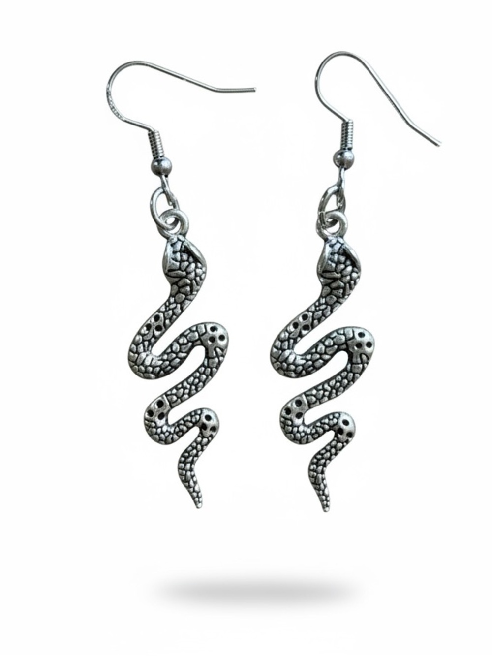 Snake Dangle Earrings - Silver Tone Embossed- NWT - Picture 2 of 2